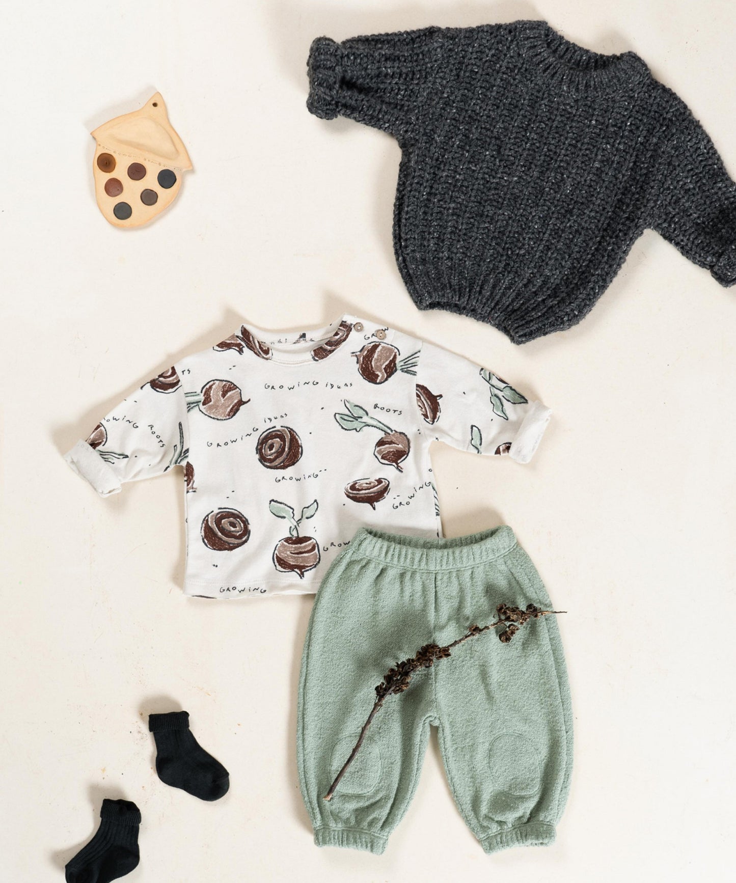 Knit Trousers with Knee Patch detail Arrabida Play Up
