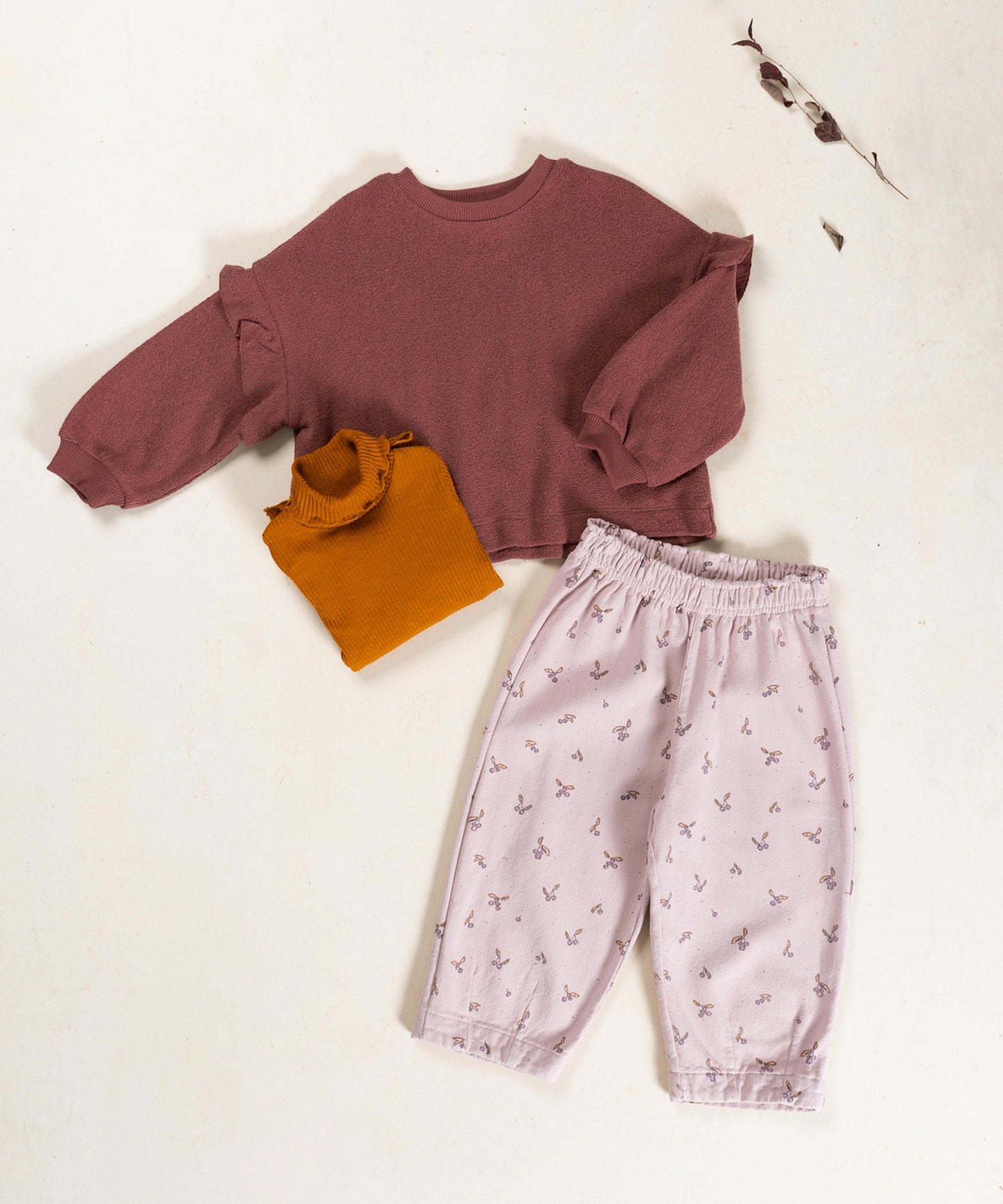 Ruffle Sweater Amora Play Up