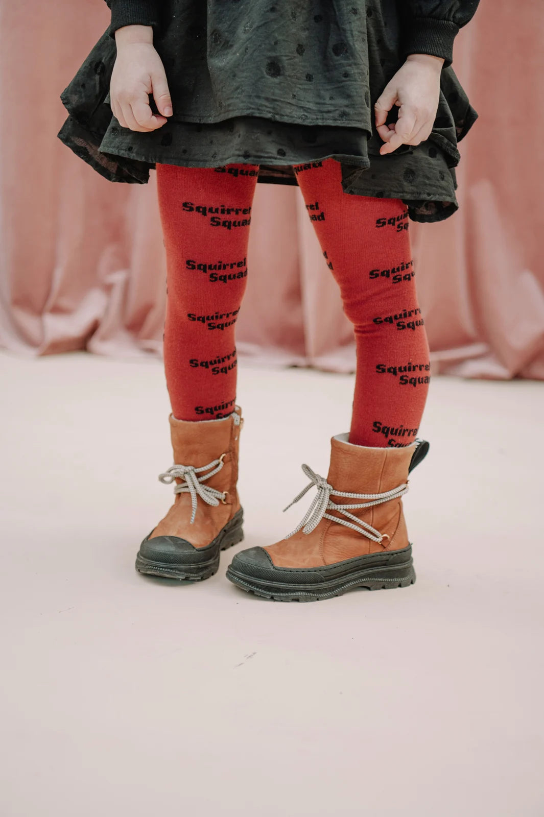 Tights Squirrel Squad Barn Red Sproet & Sprout