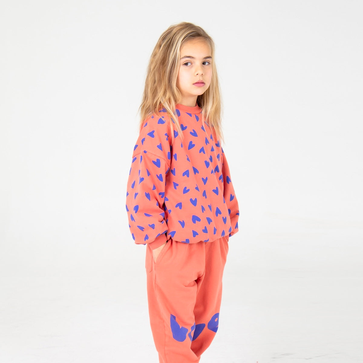 Sweater Hearts Allover Coral Lötiekids