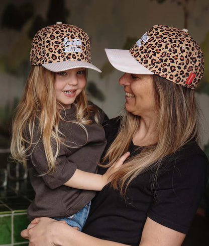 Leopard #6 Cap Hello Hossy