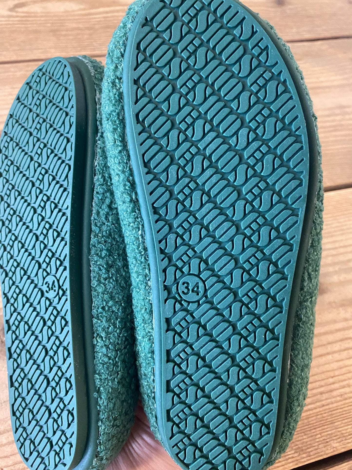 Kush Emerald Pantoffel Freedom Moses