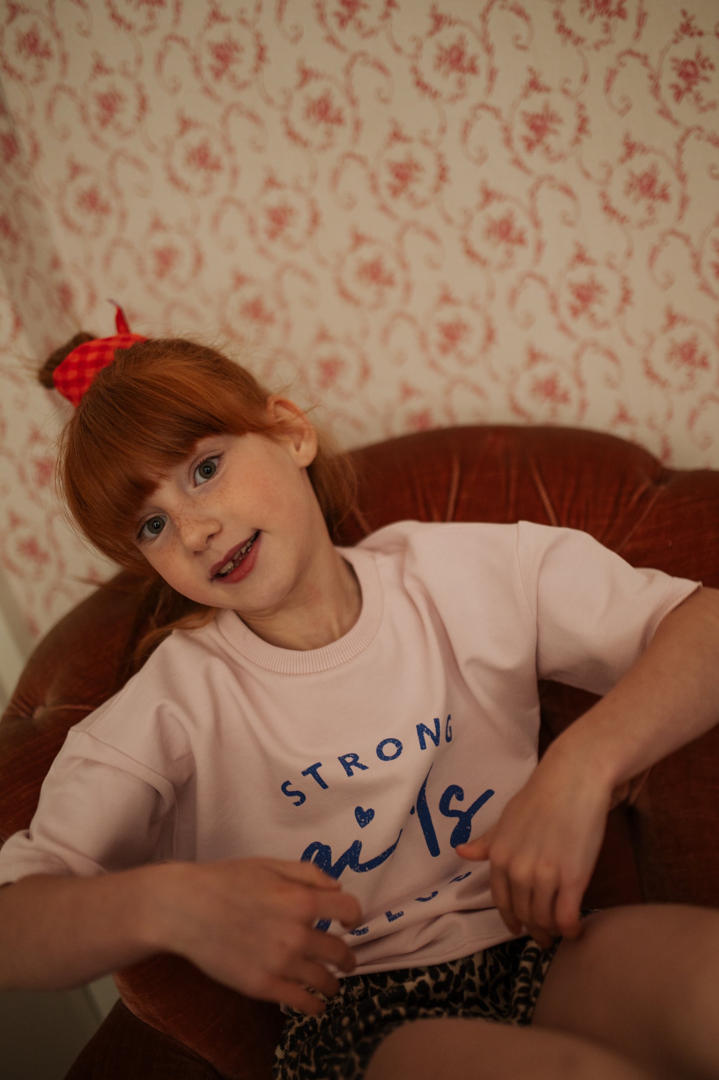 T-Shirt Strong Girls Pale Lilac Petit Blush