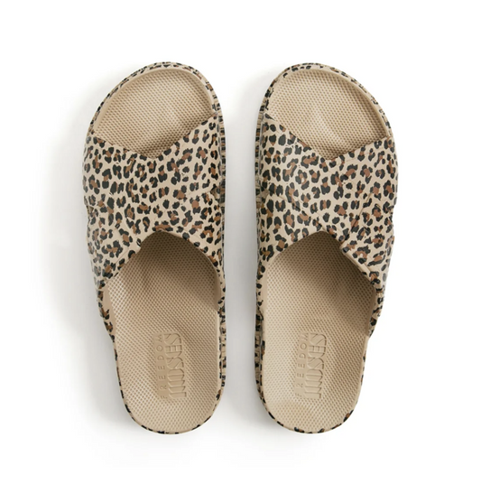 X Wildcat Slipper Freedom Moses
