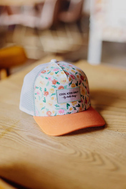 Watercolor Cap Hello Hossy