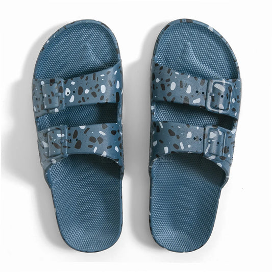Maxi Sea Blue Slipper (Fancy) Freedom Moses