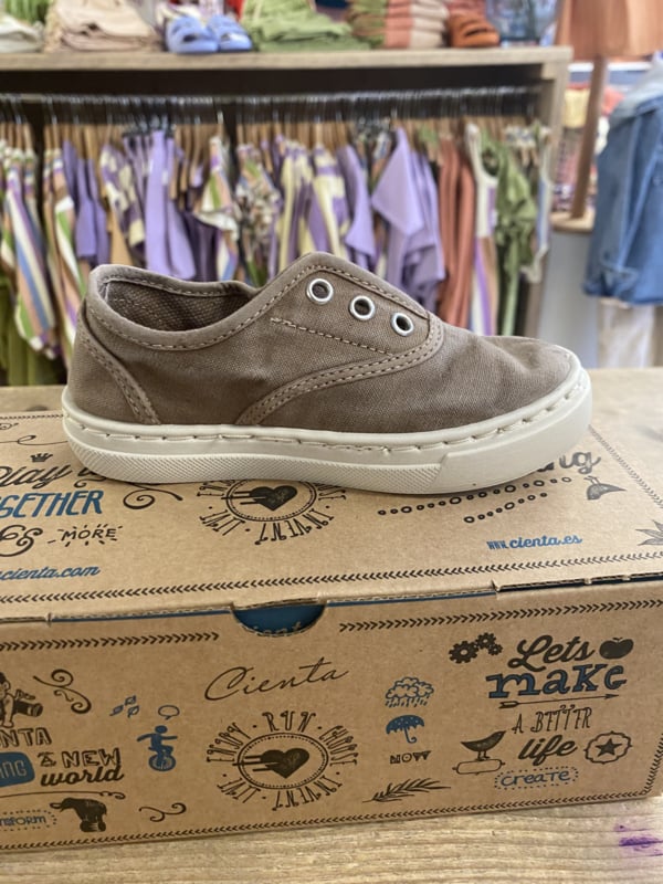 Speelschoen Skate Beige Crep 46 Cienta