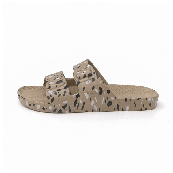 Maxi Smoke Slipper (Fancy) Freedom Moses