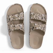 Maxi Smoke Slipper (Fancy) Freedom Moses